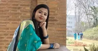 নারায়ণগঞ্জে কুবি শিক্ষার্থীর ঝুলন্ত মরদেহ উদ্ধার, স্বামী আটক